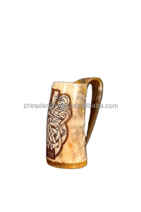 Mug rustique en corne de buffle polie pour les amateurs de bière, tasse à boire imperméable faite à la main pour les festivals médiévaux et les collectionneurs - Product Image 2