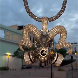 Pendentif Crâne à Cornes de Diable Personnalisé en Argent 925, Moissanite VVS Iced Out, passe le testeur de diamant, style Hip Hop 3D, pour Hommes et Rappers - Product Image 1