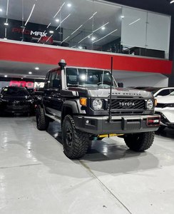 CUATRO Land Cruiser 76 4.5 Station-Wagon S79 LX 40TH ANNIVERSARY 2023, Autos Usados en BUEN ESTADO para USO GENERAL - Product Image 4