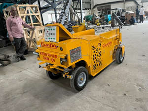 Machine de pose de bordures en béton de haute qualité pour la construction en Inde - Product Image 4