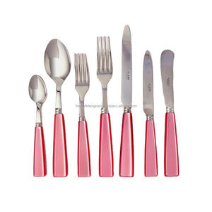 Ensemble de couverts 7 pièces style simple en acier inoxydable avec manches en résine pour boulangerie et café – Prix abordable - Product Image 1