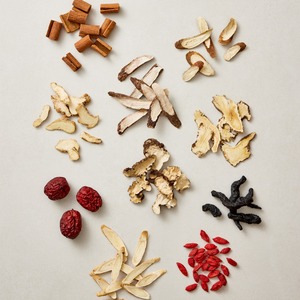 8 Sachets de thé PLA Pyramidaux Coréens aux Herbes, Mélange Vitalité Damcco : Racine de Pivoine, Cannelle, Goji, Jujube - Fourniture Commerciale - Product Image 5