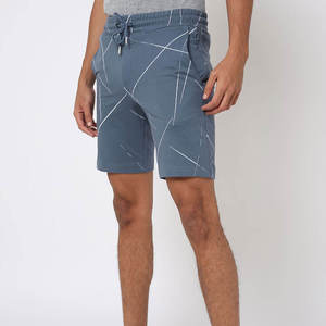 กางเกงขาสั้นชายหาดลำลองสำหรับผู้ชาย รุ่น High Street ผลิตจากวัสดุรักษ์โลก เอวยางยืด เหมาะสำหรับเล่นเซิร์ฟและว่ายน้ำในช่วงฤดูร้อน - Product Image 1