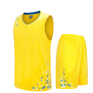 Maillot de basket réversible de qualité supérieure, séchage rapide, 100 % polyester, sans manches, col en V, personnalisable avec le nom de l'équipe, nouveau design, pas cher - Product Image 3