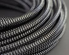 Gaine de câble tressée noire et argentée/grise (ou gaine de câble à motif tissé), couramment utilisée pour les câbles de données haut de gamme - Product Image 4