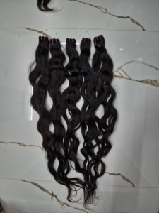 Paquetes de Cabello Humano Virgen Indio 100% Natural |   Puntas Gruesas |   Sin Enredos |   Extensiones de Cabello de Calidad de Exportación - Product Image 5