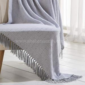 ผ้าห่มผ้าฝ้ายทอด้วยมือลายตารางหมากรุกสีแดงสำหรับตกแต่งบ้านแบบชนบทผ้าห่มทอด้วยมือพร้อมขอบ - Product Image 3