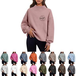 Sudadera de cuello alto acanalado con hombros caídos y corte cropped para mujer, talla grande, color liso, con relieve personalizado - Product Image 4