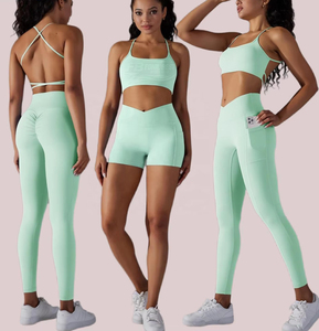 Ensemble 2 pièces personnalisé : Soutien-gorge de yoga dos nu et leggings évasés – Sans couture, respirant, écologique, taille élastique, haute qualité pour la gym - Product Image 1