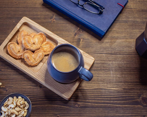 Bandeja de acacia, la más vendida, producto artesanal de Etsy, producto de Shopify, artículo de tienda en línea de bandejas de acacia - Product Image 2