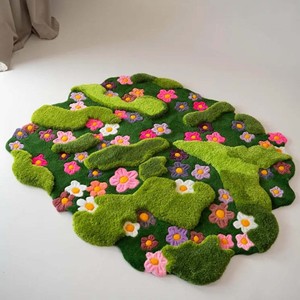 Tapis en laine doux et moelleux pour enfants, motif floral, design jardin, tapis tufté de forme irrégulière, tapis de jeu pour chambre d'enfant, chambre à coucher, salle de jeux, décoration - Product Image 1