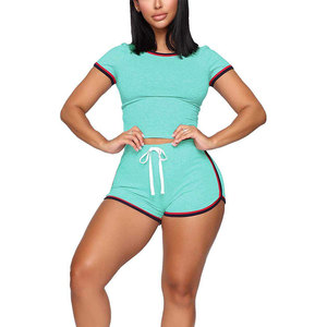 Ensemble de vêtements pour femmes, été, nouvelle mode, t-shirt à manches courtes décontracté et short, deux pièces, couleur unie - Product Image 1