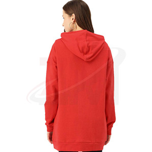 Robe pull tricotée surdimensionnée rouge à capuche et manches longues pour femme, personnalisable, avec poches, pour l'automne – Vente en gros - Product Image 3