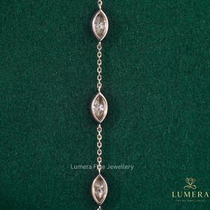 Bracelet Éblouissant en Diamant de Laboratoire Taille Marquise avec Stations à Sertissage Flottant et Chaîne Délicate pour Femme - Product Image 2