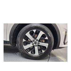 Kia Sorento Diésel 2.2 2WD 2021 con Caja de Cambios Automática, Volante a la Izquierda, Asientos de Cuero, Estándar de Emisiones Euro V, 45,313 km - Product Image 5