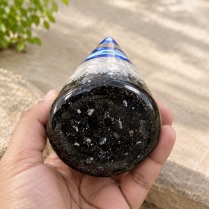 Pyramide d'orgonite Œil bleu, cône de sélénite et tourmaline noire, triangle – Fournisseur en gros - Product Image 3