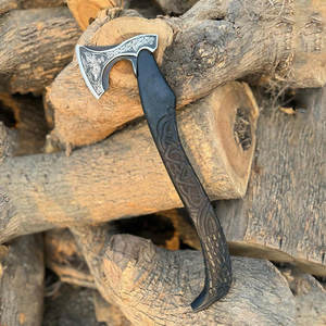 Hacha Vikinga Industrial de Inspiración Escandinava Tradicional, Mango Curvo de Madera, Hoja de Acero al Carbono, para Campismo, Caza y Trabajo en Madera - Product Image 2