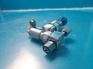 Parker 45200271+LAM 2300 Exelan Pneumatic <b>Needle</b> <b>Valve</b> Used As Is Legacy Semiconductor Equipment Parts - Product Image 3