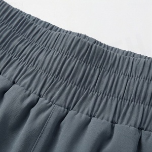 Shorts pour femmes à taille haute élastique, à volants, couleur unie, décontractés, respirants, design en A, mini-shorts en polyester pour l'été - Product Image 4