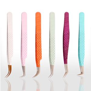 Pinzas de extensión de pestañas de última colección Pinzas de pestañas puntiagudas con punta de fibra de agarre fuerte con material de acero inoxidable - Product Image 1