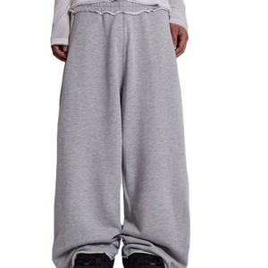 Pantalon de jogging cargo pour homme, coupe ample, multi-poches, en molleton, surdimensionné, en coton, streetwear, pantalon personnalisé - Product Image 1