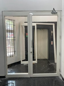 Puerta Cortafuego Glaseada Más Vendida para Hoteles, Apartamentos y Edificios de Oficinas, Disponible para Suministro Mundial - Product Image 1