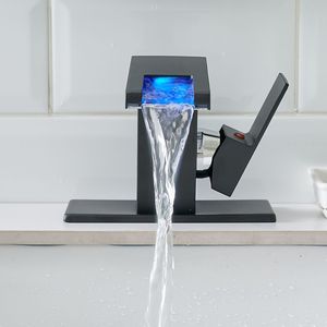 Rubinetto Monocomando per Lavabo Bagno con Luce LED, Cascata a 3 Colori Variabili, Bocca in Vetro, Miscelatore Acqua Calda e Fredda, Montaggio su Piano a Foro Singolo - Product Image 5