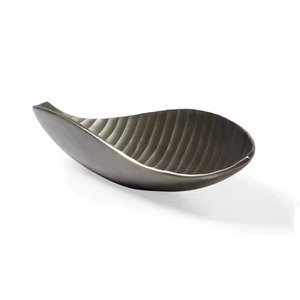 Bol à fruits secs en métal contemporain, plat de service pour en-cas de qualité supérieure, accent décoratif de table, article cadeau - Product Image 3