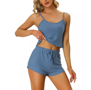 Conjunto de yoga de 2 piezas: Top corto de tirantes finos para mujer con sujetador incorporado y shorts de gimnasio de cintura alta con efecto levanta glúteos, el más vendido. - Product Image 6