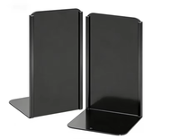 Porte-livres en métal de haute qualité, design sophistiqué, moderne, exclusif, innovant, finition lisse et raffinée, sur mesure, classique et fonctionnel