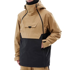 Chaqueta Deerhunter Sarek Shell con capucha Color negro Cremallera de 2 vías en el centro Bolsillo frontal en el pecho con chaqueta Softshell impermeable con cremallera - Product Image 2
