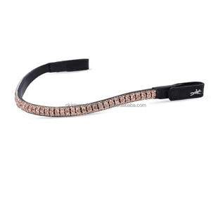 Bande de front de cheval en cuir de selle marron noir en forme de vague sur mesure avec cristaux à paillettes à trois rangées et fermeture à boucle à bouton-pression - Product Image 2