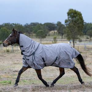 Couverture d'hiver imperméable pour cheval 840D, poids moyen, bleu marine, vente en gros de couvertures pour chevaux, couverture coupe-vent et imperméable - Product Image 6