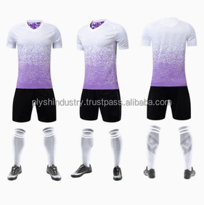 ชุดยูนิฟอร์มทีมฟุตบอล ชุดเสื้อฟุตบอลพิมพ์ลายตามสั่ง กางเกงขาสั้น แห้งเร็ว ชุดกีฬา โพลีเอสเตอร์ สำหรับฝึกซ้อมและแข่งขัน รับผลิตแบบ OEM ODM จากโรงงาน - Product Image 1