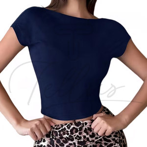 T-shirt court pour femme de style luxueux, de bonne qualité, à séchage rapide, taille et couleur personnalisées, vêtements de rue pour femme - Product Image 5