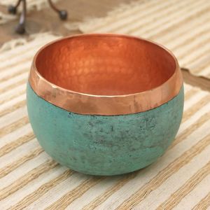 Cuenco de Cobre Martillado Hecho a Mano, Estilo Vintage, con Pátina Verde, para Servir, Decorativo, Vajilla - Product Image 1