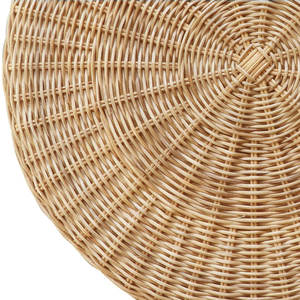 Mesa auxiliar de ratán tejida con acento rústico artesanal para muebles de sala de estar - Product Image 5