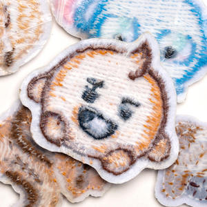 Patch brodé personnalisé avec logo, badge Velcro auto-agrippant, patch en tissu 3D gonflé thermocollant pour vêtements et chapeaux - Product Image 5