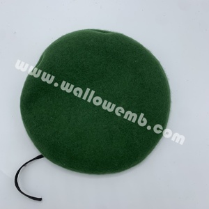 Béret Vert de Haute Qualité en Laine Personnalisable pour Uniformes et Cérémonies – Offre Spéciale - Product Image 6