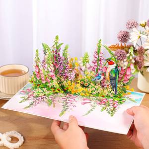 Carte pop-up 3D Jardin de fleurs sauvages et colibris, carte de vœux florale faite à la main - Product Image 1
