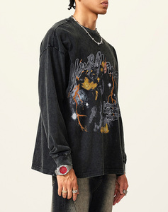 Sudadera unisex personalizada al por mayor con estampado digital, mangas largas y tela premium, ideal para marcas de ropa urbana de temporada. - Product Image 5