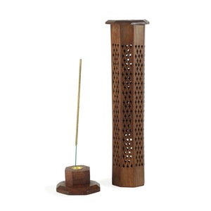 Porta Incienso de Madera Hecho a Mano, Diseño Hexagonal en Forma de Torre con Estrella, Recolector de Ceniza para Aromaterapia y Meditación - Product Image 4