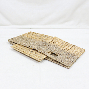 Panier de rangement carré en jacinthe d'eau naturelle avec poignées, organisateur tressé rustique multi-usages en forme de cube - Product Image 6