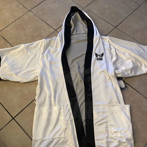 Batas de Boxeo con Logotipo Personalizado, Batas de Boxeo de Color Sólido, Kimono de Jiu Jitsu, Batas de Boxeo - Product Image 2