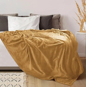 Manta de Cama de Invierno de Algodón Coral Doble Cálido con Estampado Tejido - Tamaños y Colores Personalizables, Calidez Superior, Diseño Transpirable - Product Image 2
