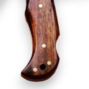 Couteaux pliants d'extérieur faits à la main avec lame à motif Damas, manche en bois, clip de poche, étui en cuir et tige d'affûtage pour le camping - Product Image 4