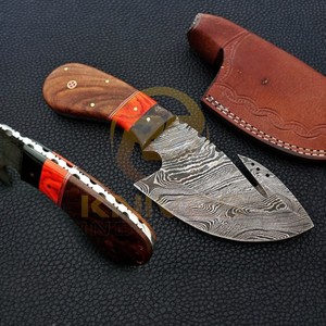 Couteau de chasse et de survie en acier Damas fait main sur mesure avec crochet à dépecer, fourreau en bois et cuir - Fabrication personnalisée DIY - Garantie 3 ans - Product Image 4