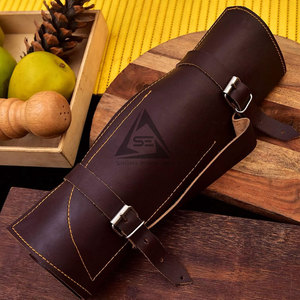 High Quality Handmade Light Weight Damascus Chef <b>Knives</b> <b>Set</b> Damascus Steel Blades Wood Handles 67-Layer Construction Hot Sale - Product Image 4