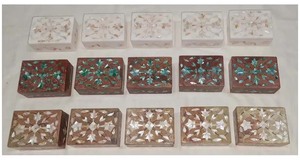 Boîtes à bijoux en pierre de savon naturelle polie de haute qualité avec incrustation de nacre, motif floral, pour mariage et affaires - Product Image 2