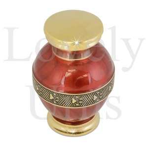 Urne funéraire en laiton pour animaux de compagnie, artisanale, élégante, pour commémorer et ranger les cendres, décoration d'intérieur. - Product Image 3